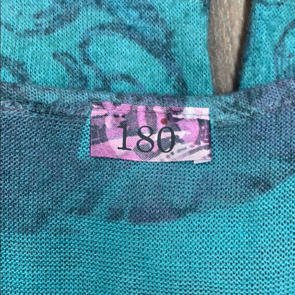 Sweater - Picture 5 of 5